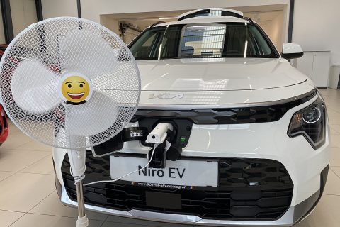 KIA Niro EV 64,8 kWH  **31.490,-  Silberausstattung
